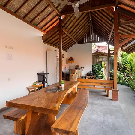 Jinar Guest House